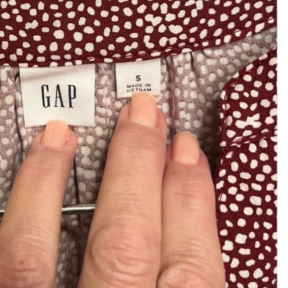 Gap Tunic Smock Blouse. 100%Rayon. Long Sleeve. Burgundy White. Size S #143 - Picture 5 of 5